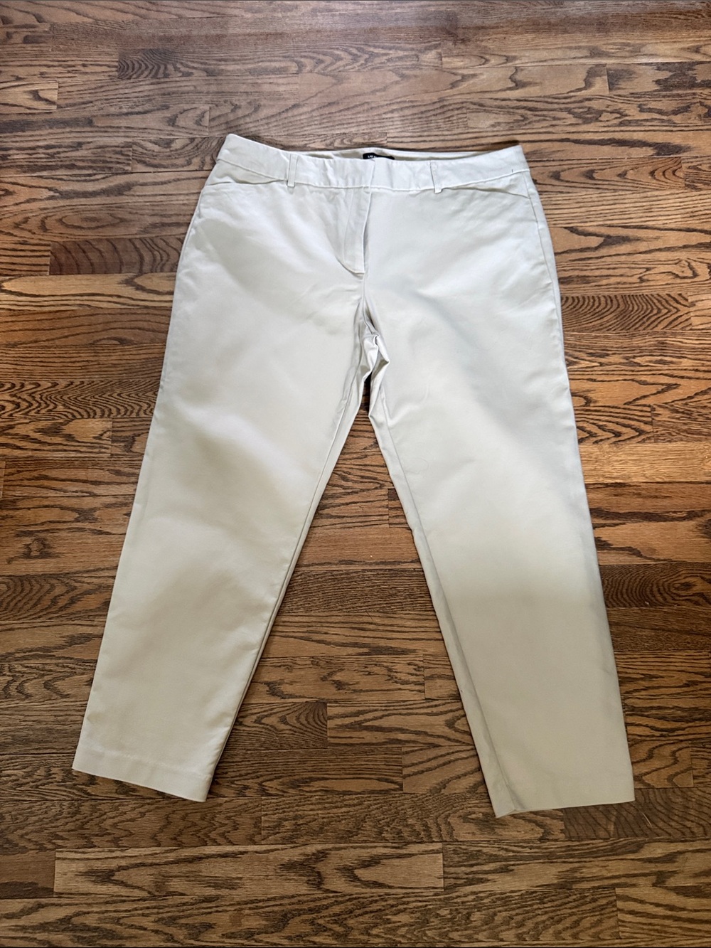 Liz Claiborne Light Cream Chino Pants